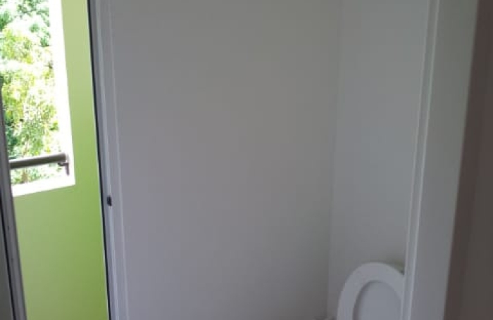 Grand appartement T3 id&eacute;alement situ&eacute; pr&egrave;s du CHU - r&eacute;sidence s&eacute;curis&eacute;e avec acsenceur