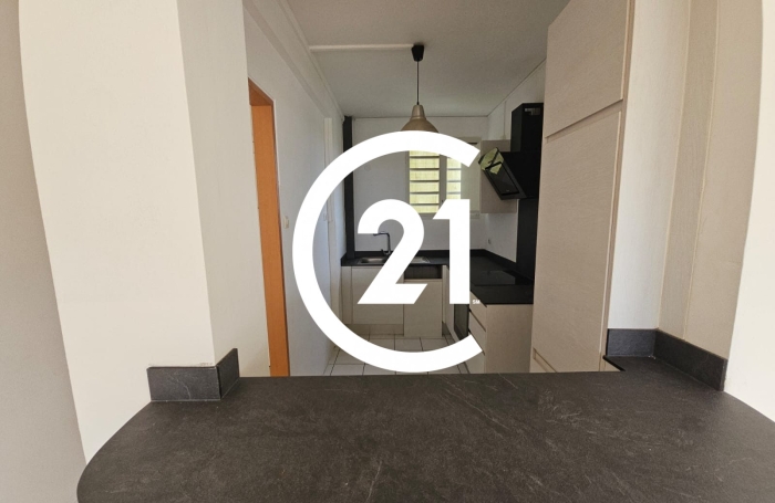 Location Appartement 65.96m&sup2; 4 pièces Fort de france