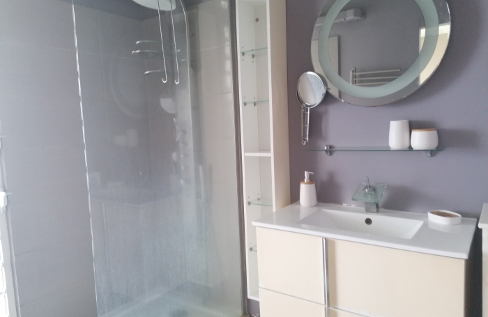 Schoelcher : immense appartement avec terrasse 3 pi&egrave;ces en location