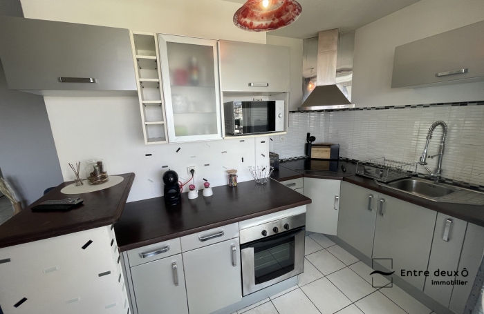Location Appartement 57.00m&sup2; 2 pièces Fort de france