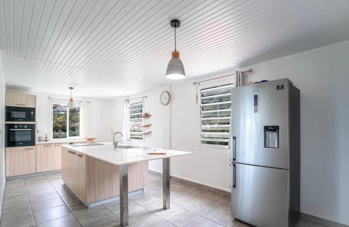 Immense maison &agrave; vendre avec 4 chambres &agrave; Saint-Joseph