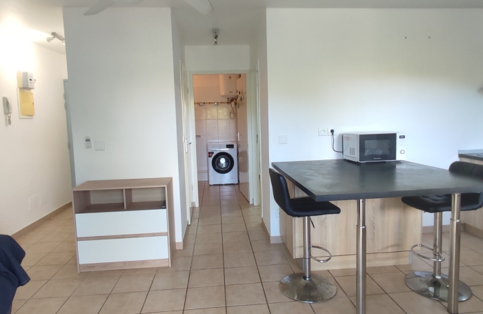 T2 au bourg des Trois-&icirc;lets
