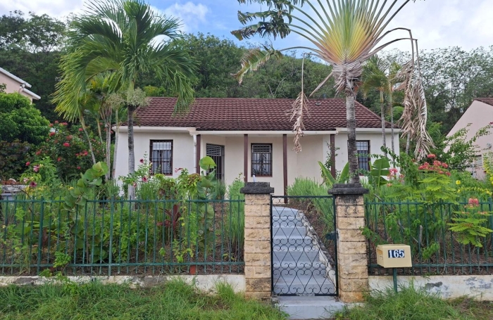 Location Maison 77.95m&sup2; 4 pièces Sainte Luce