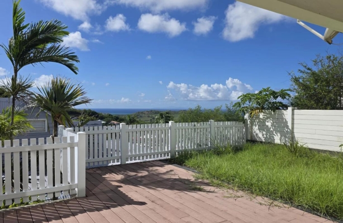 Location Appartement 2 pièces Rivi&egrave;re Sal&eacute;e