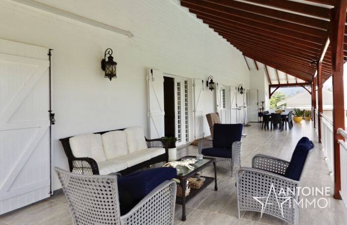 EXCLUSIVITE -  PROPRIETE D'EXCEPTION -  JARDIN DE 8790 M2