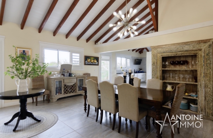 EXCLUSIVITE -  PROPRIETE D'EXCEPTION -  JARDIN DE 8790 M2