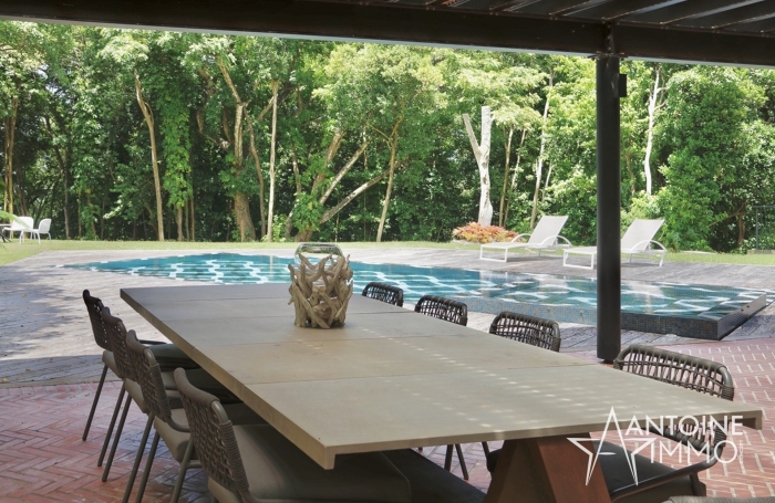 PROPRIETE D&rsquo;EXCEPTION - FORT DE FRANCE   SUR 7 HECTARES