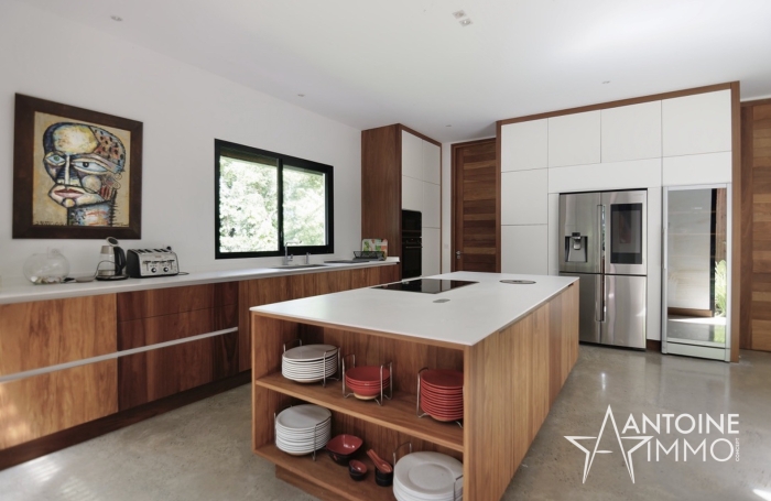 PROPRIETE D&rsquo;EXCEPTION - FORT DE FRANCE   SUR 7 HECTARES