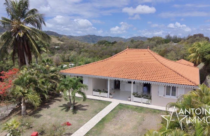 Exclusivit&eacute; - Villa de standing   Cap Est   Le Fran&ccedil;ois