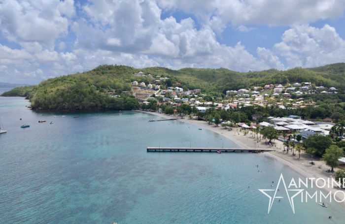 EXCLUSIVITE - VILLA AVEC APPARTEMENT - PLAGE A PIED - 680 000 &euro;