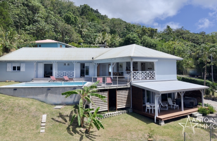 LES ANSES-D&rsquo;ARLET   EXCLUSIVIT&Eacute; - VILLA DE STANDING - VUE MER - PISCINE   LODGE IND&Eacute;PENDANT 990 000 &euro;