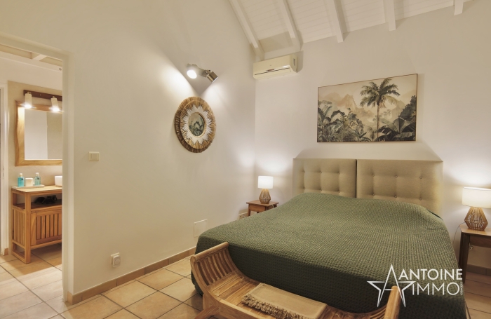 LES ANSES-D&rsquo;ARLET   EXCLUSIVIT&Eacute; - VILLA DE STANDING - VUE MER - PISCINE   LODGE IND&Eacute;PENDANT 990 000 &euro;