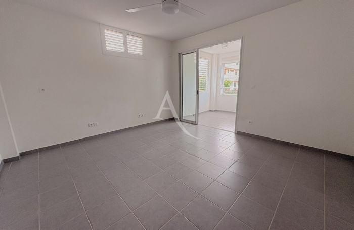 Location Appartement 32.78m&sup2; 1 pi&egrave;ce Schoelcher
