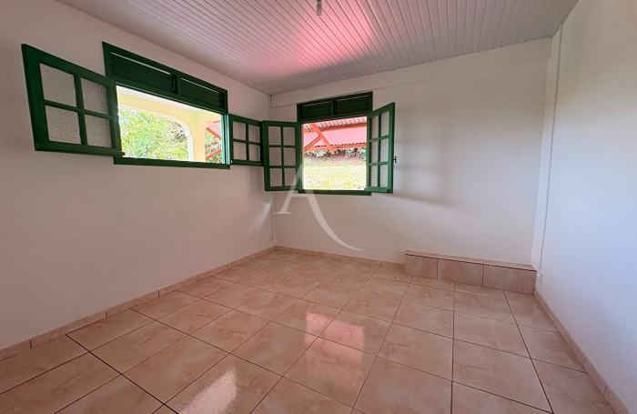 Location Appartement 87.56m&sup2; 3 pi&egrave;ces Le Robert
