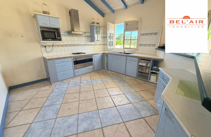 Vente Maison 210.00m&sup2; 6 pièces Le Robert
