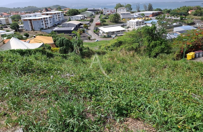 Vente Terrain 608m&sup2; Les Trois Ilets