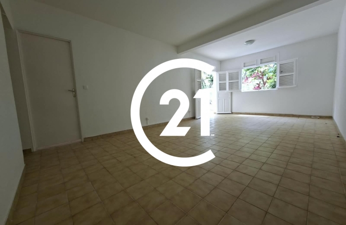 Location Appartement 69.61m&sup2; 3 pièces Le Lamentin