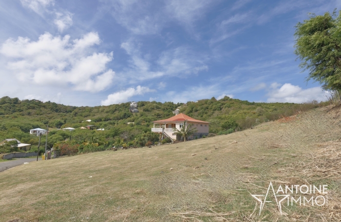 Opportunit&eacute; - Terrain constructible 808 m2