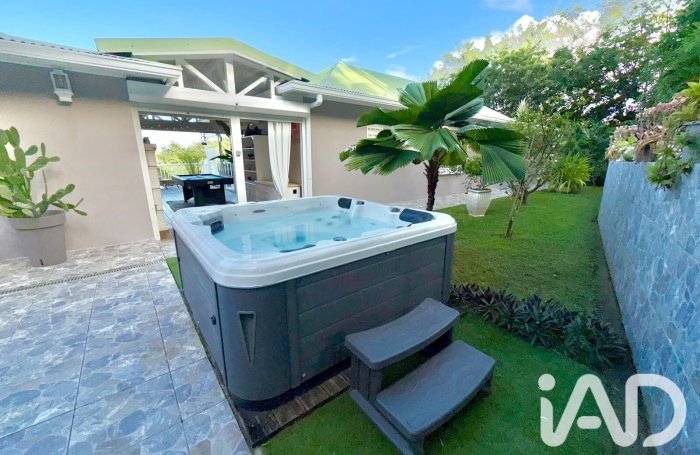 Vente Maison 260m&sup2; 4 pièces Sainte Marie
