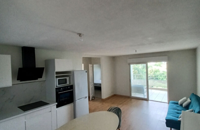 Location Appartement 56m&sup2; 3 pi&egrave;ces La Trinit&eacute;