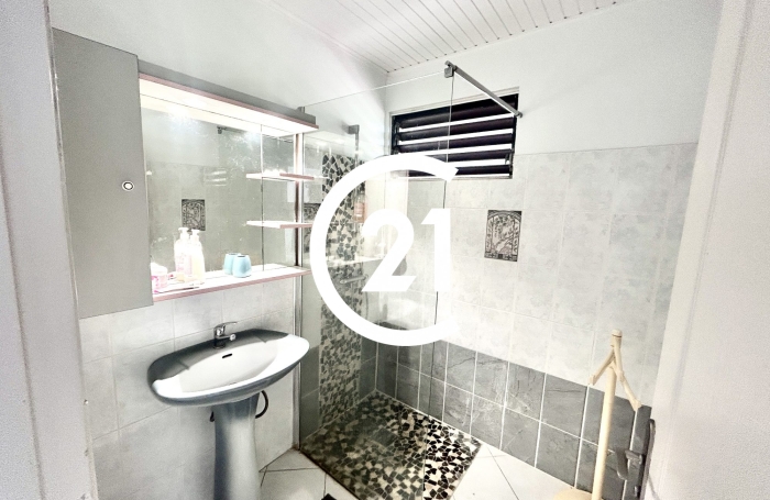 Location Maison 77.00m&sup2; 4 pièces Les Anses d'Arlet