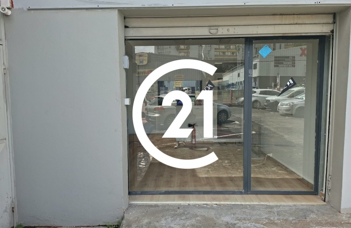 Location Local commercial 34m&sup2; 2 pièces Le Lamentin