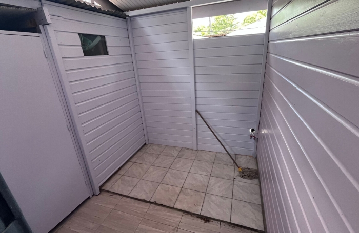 Location Local commercial 70m&sup2; Sainte Luce