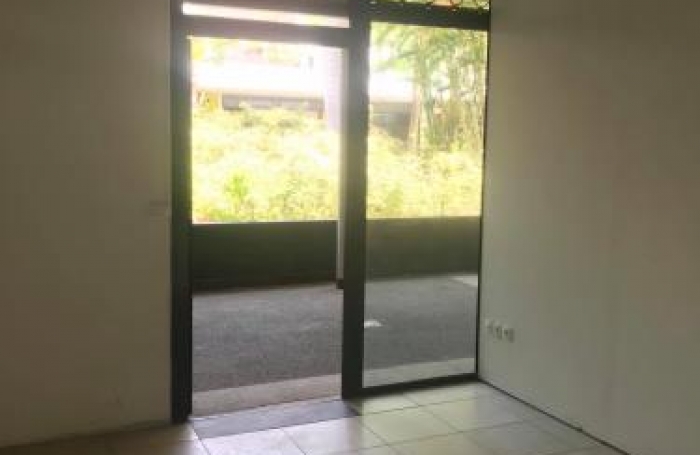 Location Local commercial 194m&sup2; Saint-Pierre