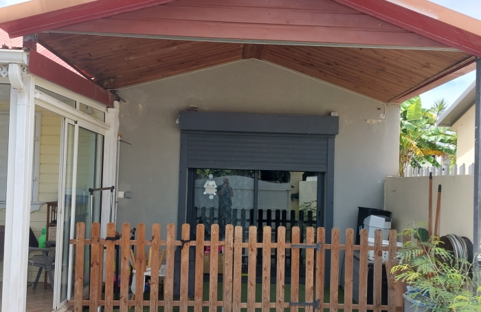 Villa F5/6 Piscine+ F3 SAINT-ANDRE