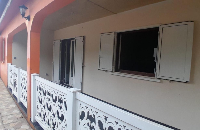 Vente Maison 150m&sup2; 7 pièces Saint-Beno&icirc;t