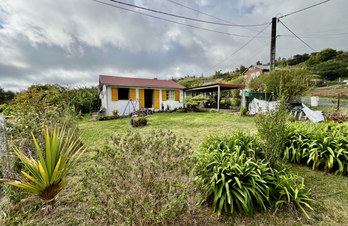 TAMPON 97430 - MAISON T2/3 - DE PLAIN-PIED - CADRE BUCOLIQUE - PROCHE COMMODITÉS