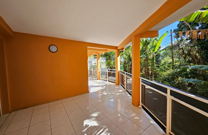 Vente Appartement 144.18m&sup2; 4 pi&egrave;ces Sainte Clotilde