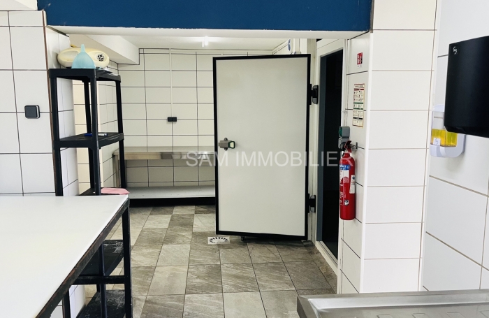 Cession de Droit au Bail   Local Commercial de 153 m2