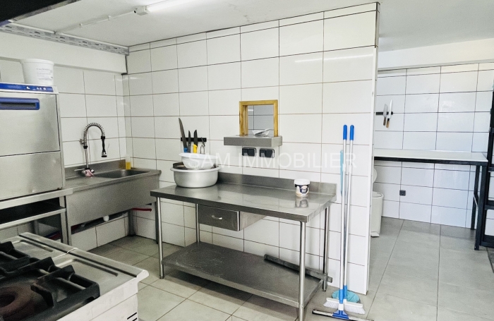 Cession de Droit au Bail   Local Commercial de 153 m2