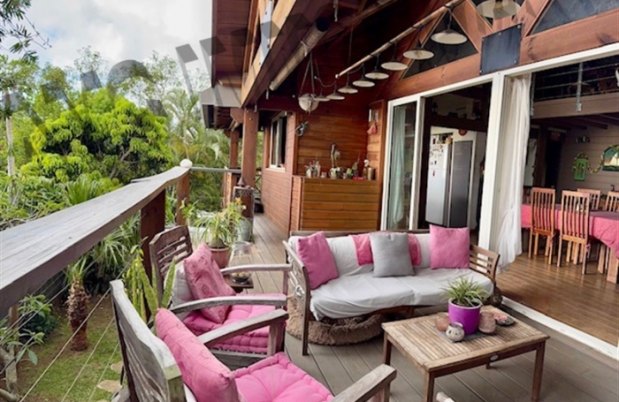 Vente Maison 220m² 7 pièces Saint-Leu