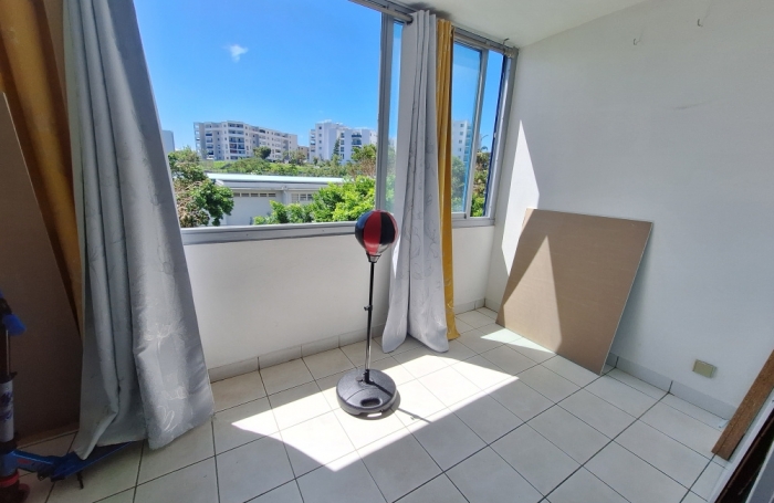 Grand appartement à vendre 165000 € avec terrasse à Sainte-Marie