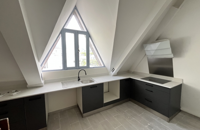 Location Local commercial 97400