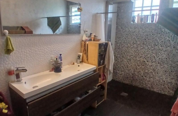 Vente Maison 82m&sup2; 4 pi&#232;ces Petite île