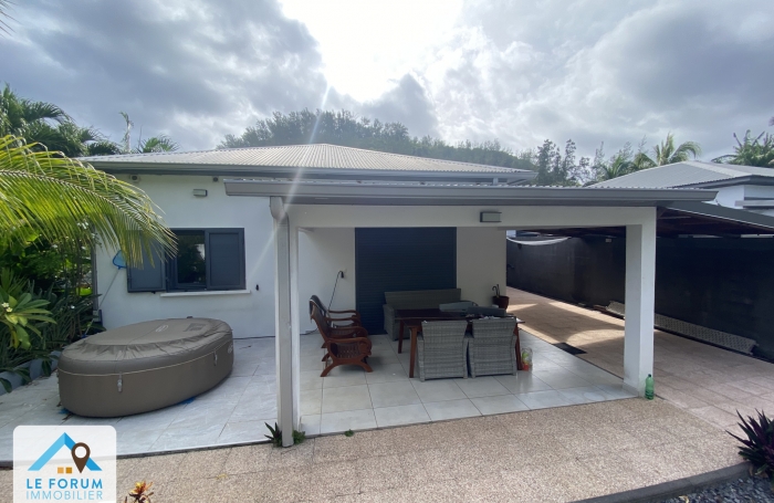 SAINT JOSEPH 97480 - VILLA TYPE F4 - BEAUX VOLUMES - QUARTIER R&Eacute;SIDENTIEL - PROCHE COMMODIT&Eacute;S