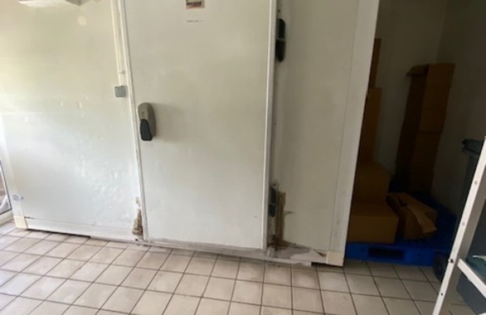 Vente Fonds de commerce 800m&sup2; 20 pi&#232;ces Saint Paul