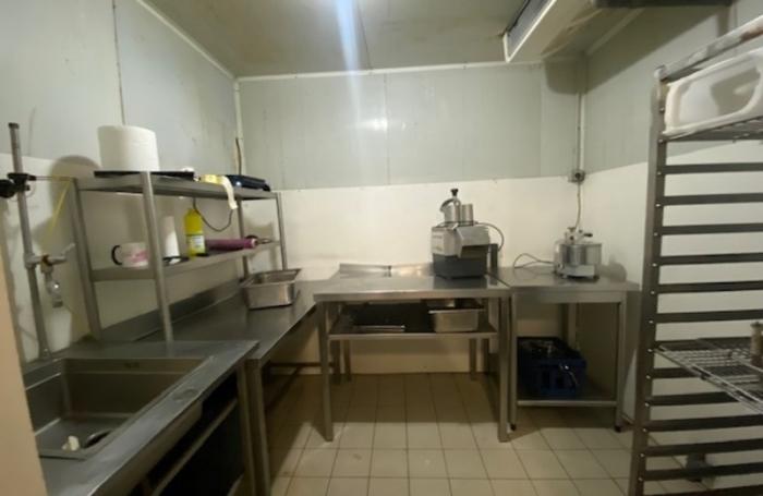 Vente Fonds de commerce 800m&sup2; 20 pi&#232;ces Saint Paul