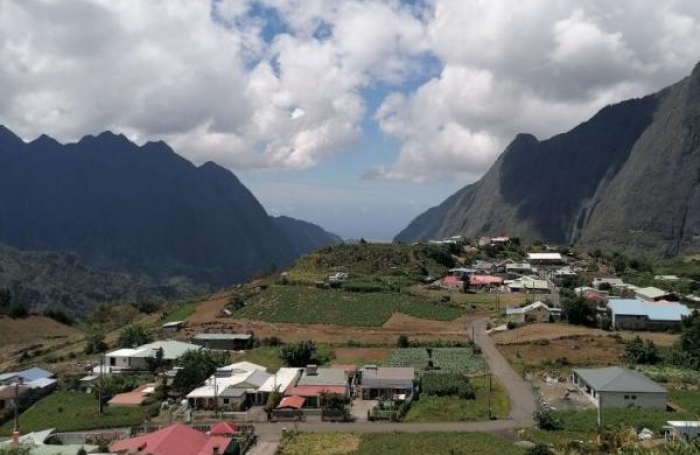 Vente Terrain 1200m&sup2; Cilaos