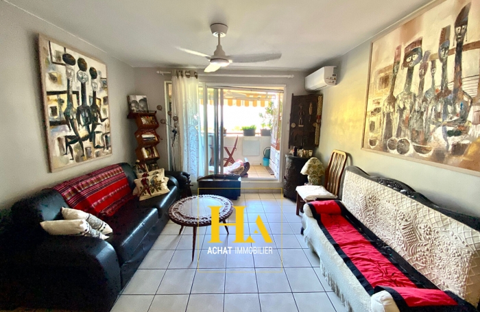 Vente Appartement 61m&sup2; 3 pi&egrave;ces Saint Gilles les Bains