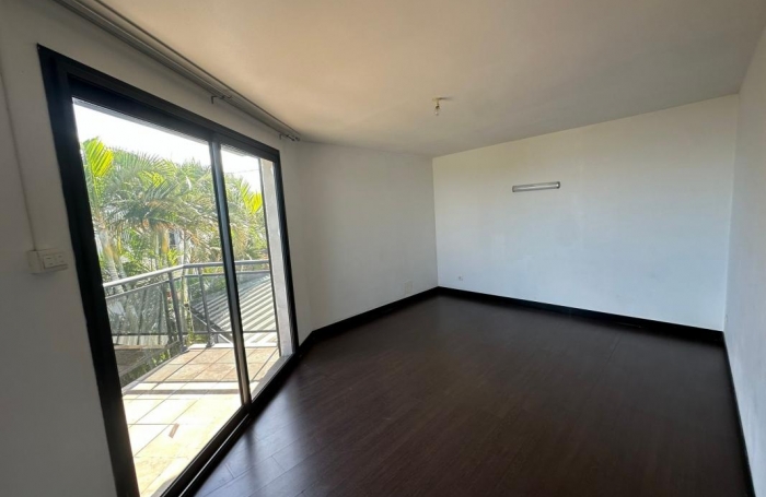 Vente Maison 150m&sup2; 4 pi&#232;ces Ravine des Cabris