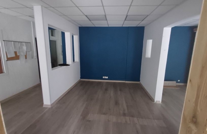 local 100m2 SAINT PAUL