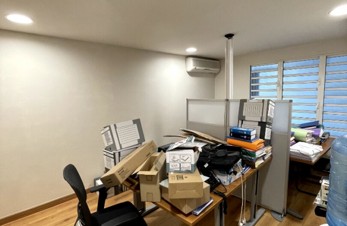 Location Bureaux 86m² 4 pièces Saint-Pierre