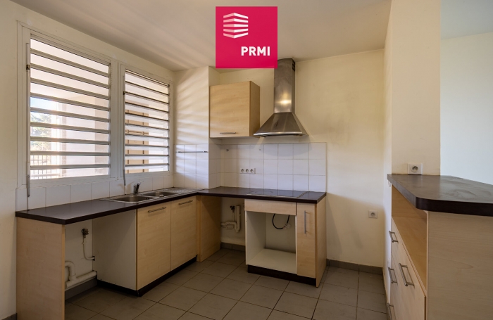 Vente Appartement 72.32m² 3 pièces Saint Gilles Les Hauts
