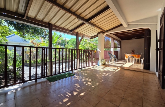 Vente Maison 215m&sup2; 10 pi&#232;ces Saint Paul