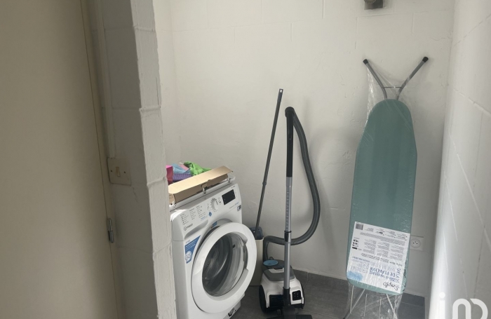 Vente Maison 100m&sup2; 4 pi&#232;ces Saint Gilles les Bains