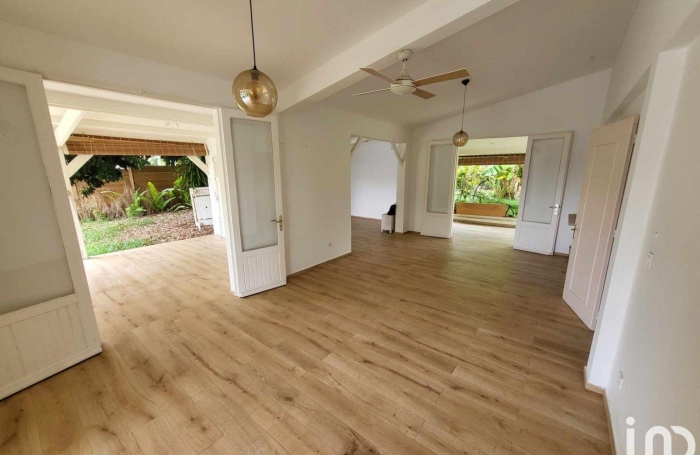 Vente Maison 150m&sup2; 4 pi&#232;ces Saint Gilles les Bains